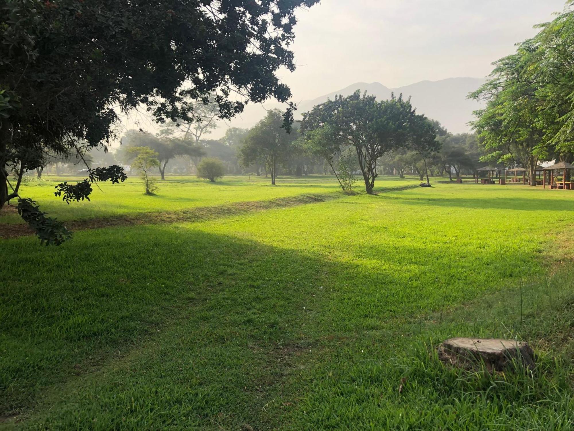 Casa Campo Machu Picchu - Club Los Girasoles, Чаклакайо Екстериор снимка